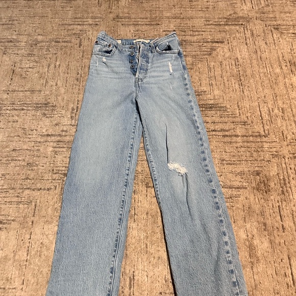 Denim - Women's Light Blue Distressed Jeans